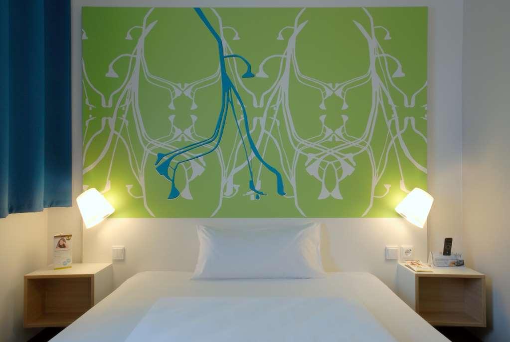 B&B Hotel Падерборн Стая снимка